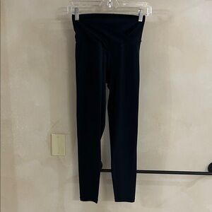 Offline by Aerie Black 7/8 Leggings.Size Medium